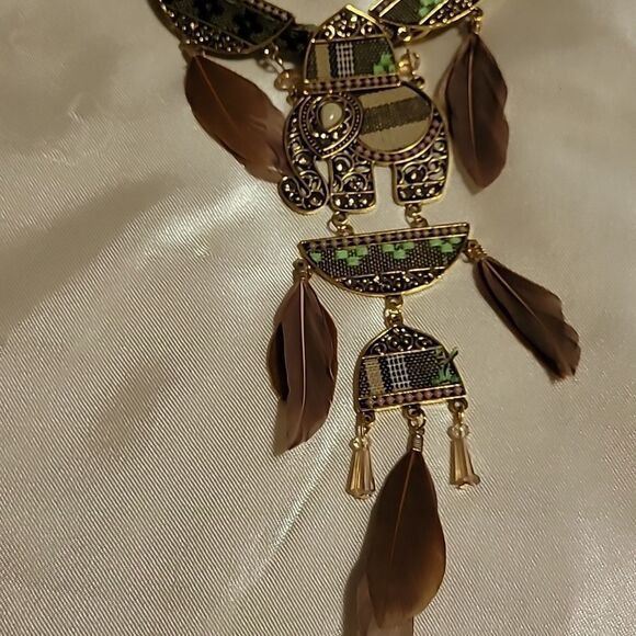 GIRASOL Large ethnic necklace with beads and feathers - Picture 3 of 4